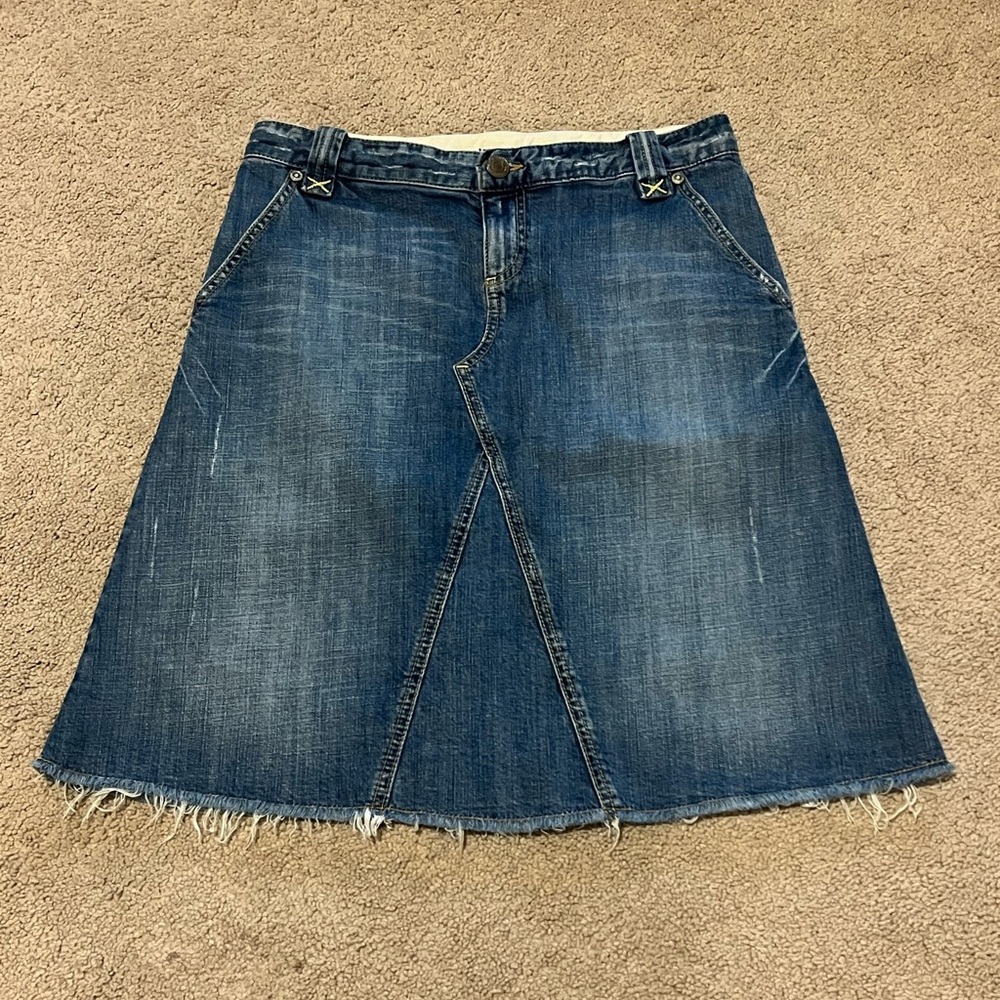 Banana Republic denim skirt size 2
